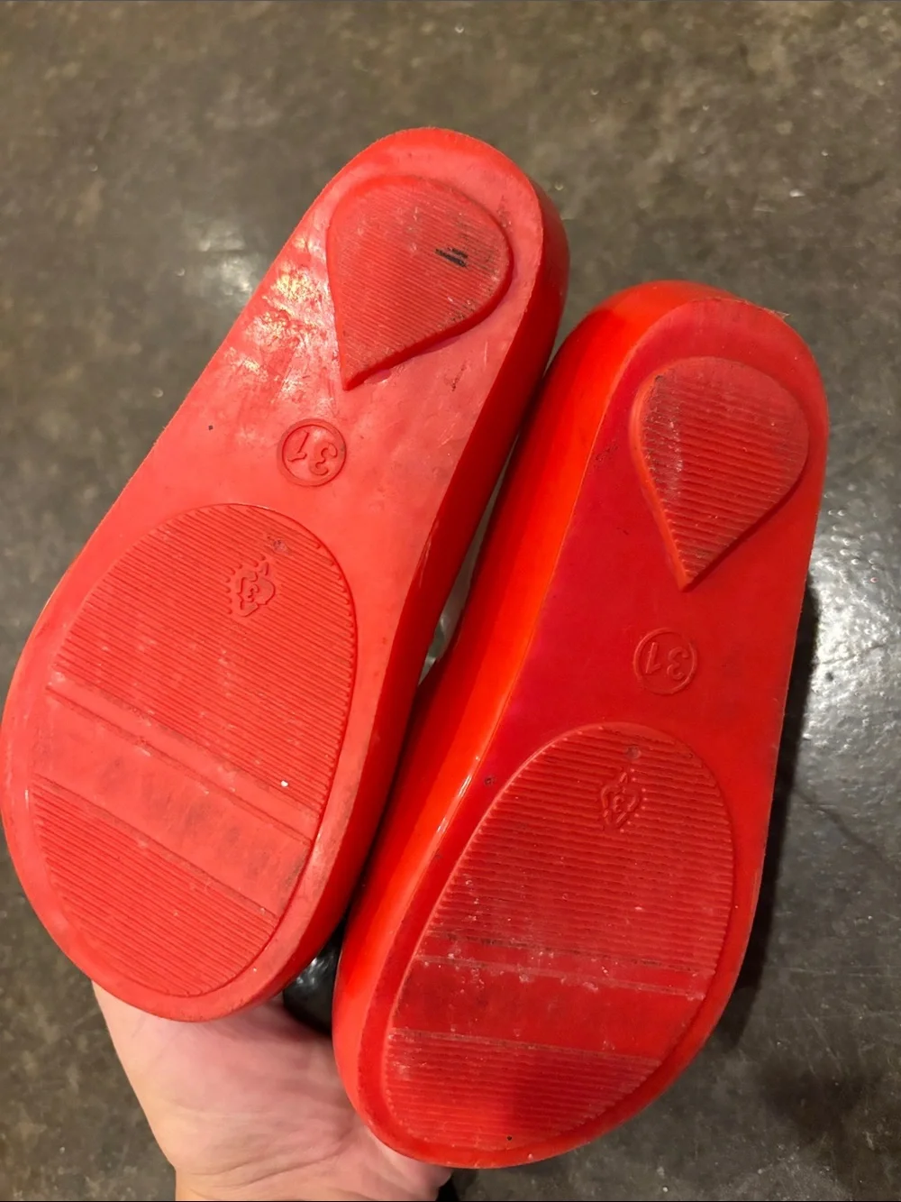 Red Kids Mary Jane Shoes with Bow Accent